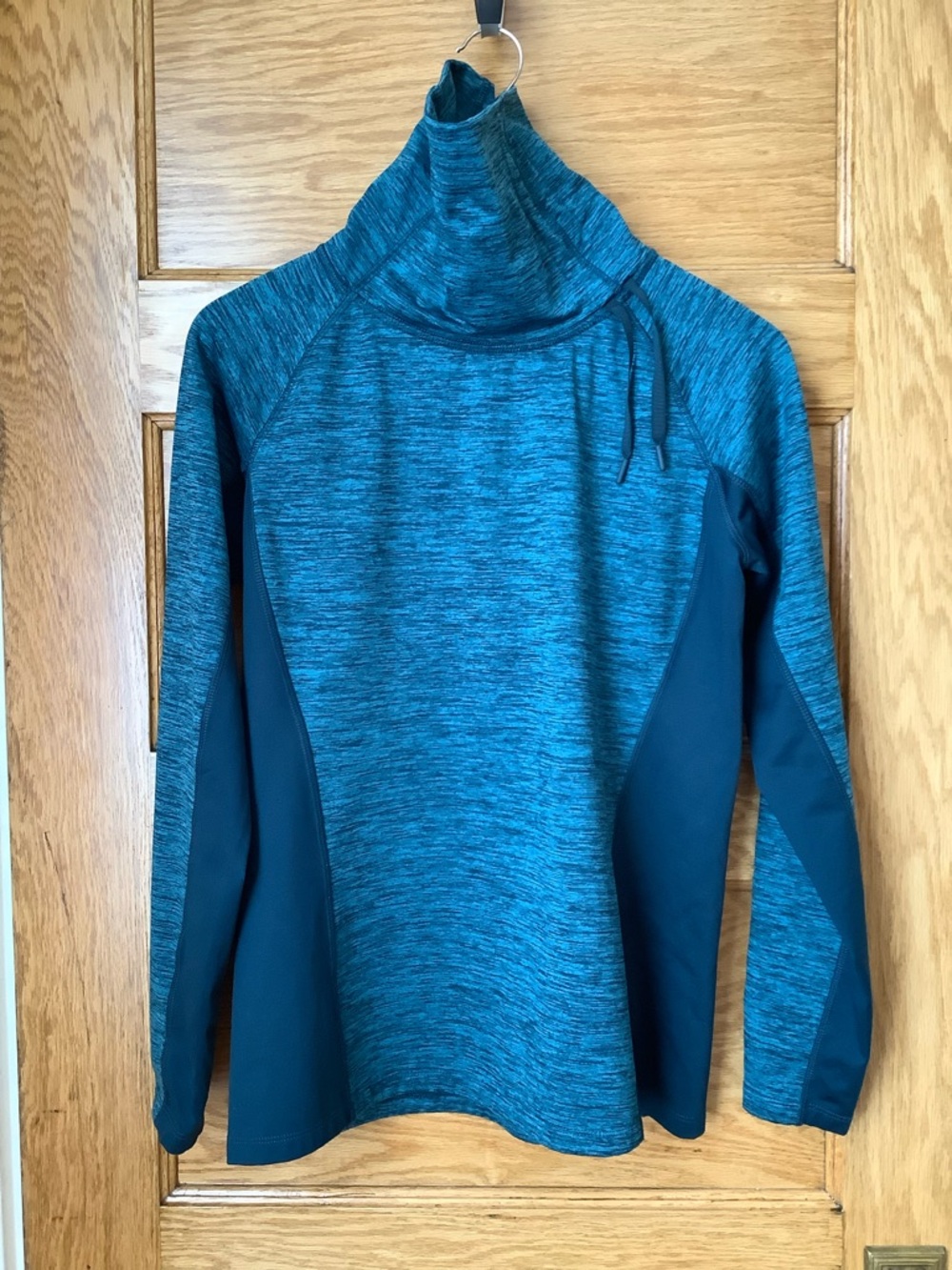 EDDIE BAUER Teal Fleece Top Size M